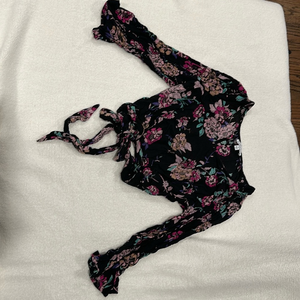Teen Girl Floral Crop Blouse